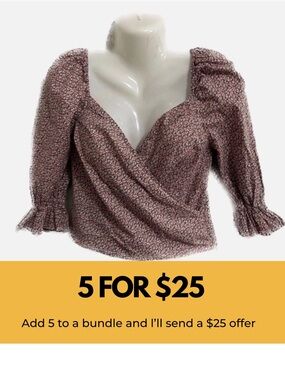 NA-KD Floral Puff Sleeve Cropped Top.